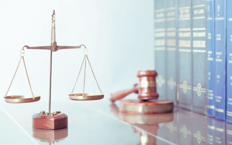 YouTuber-ico-promoter-ian-balina