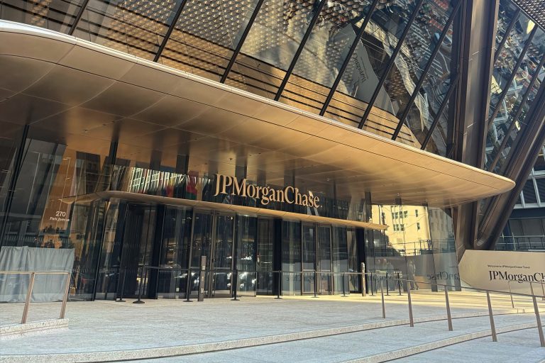 US Banks Plan Shared Blockchain Network For 2027